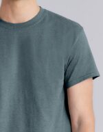 Maglietta uomo heavy cotton gildan dettaglio