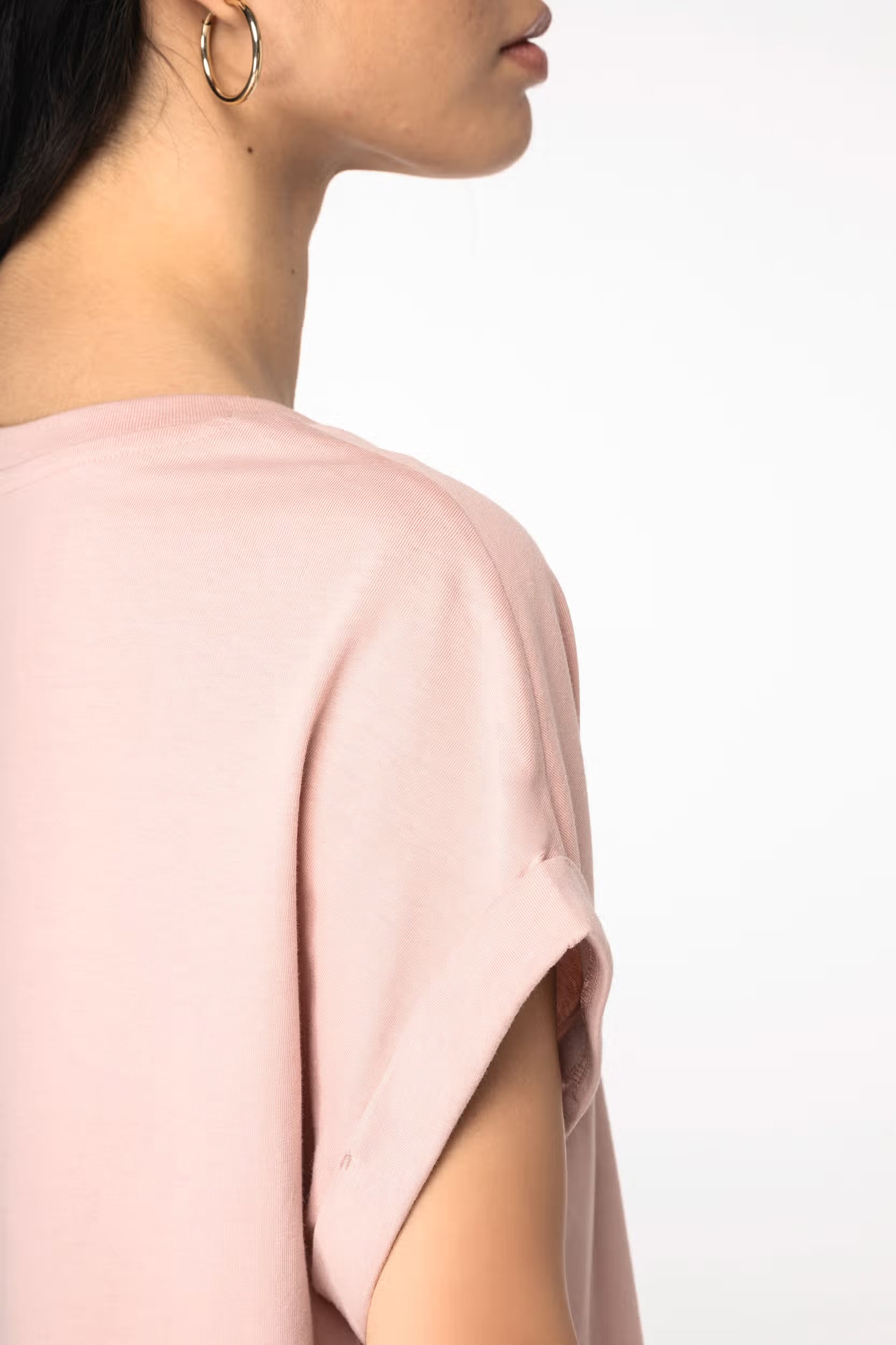 T-shirt donna ecosostenibile con maniche con risvolto - immagine 4